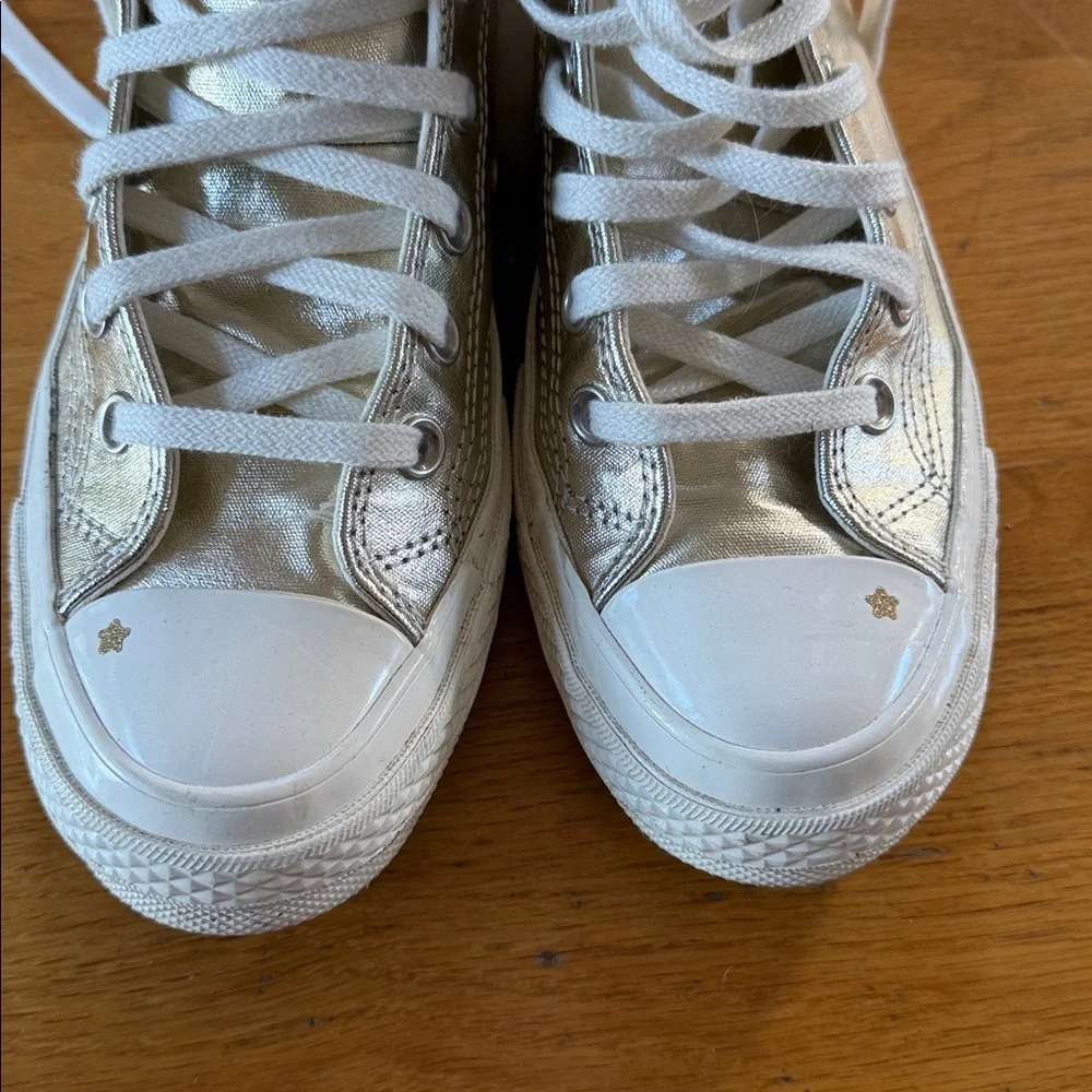 Converse Metallic Gold High Top Sneakers - Women's US 6.5 - Picture 4 of 11